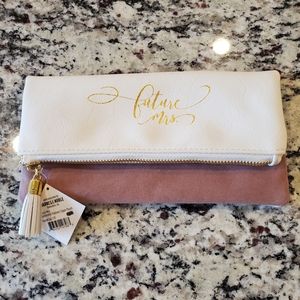 Foldover pouch (future mrs.)